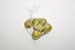 The wicketted pear bag has been designed to hold 6 apples or 6 pears but can also be used for a variety of other fruit of a similar size and weight. 